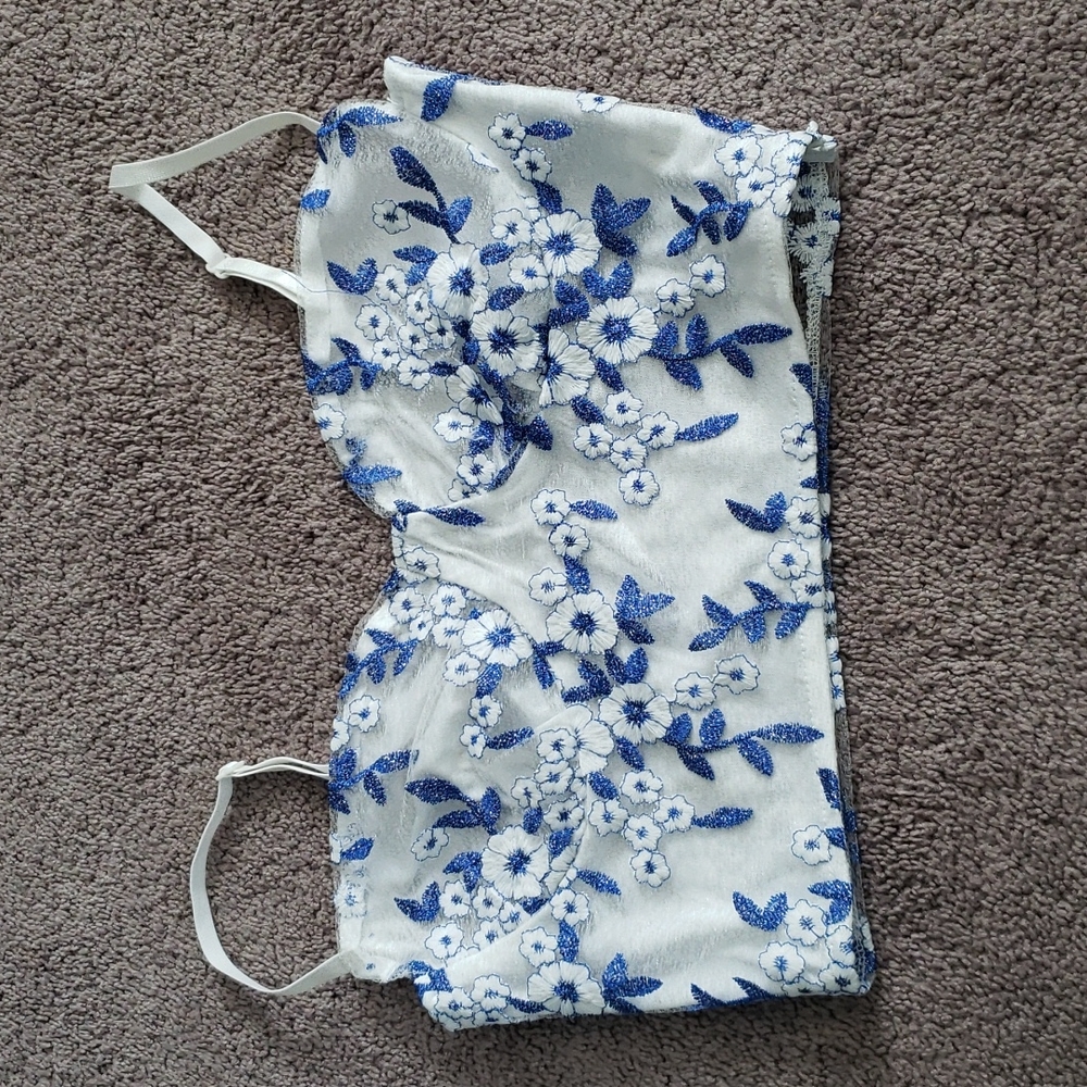 SHEIN CROP TOP
